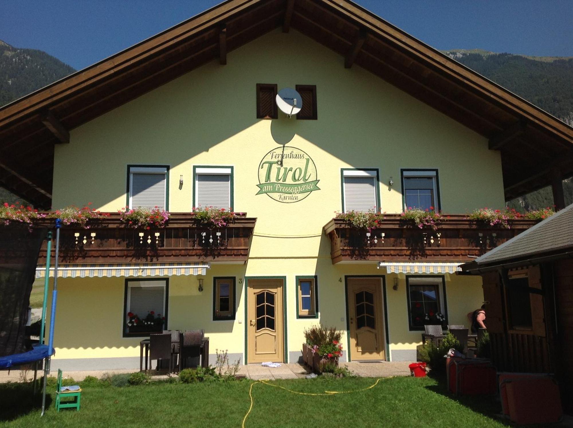 Landhaus Tirol Hotel Presseggersee Exterior foto